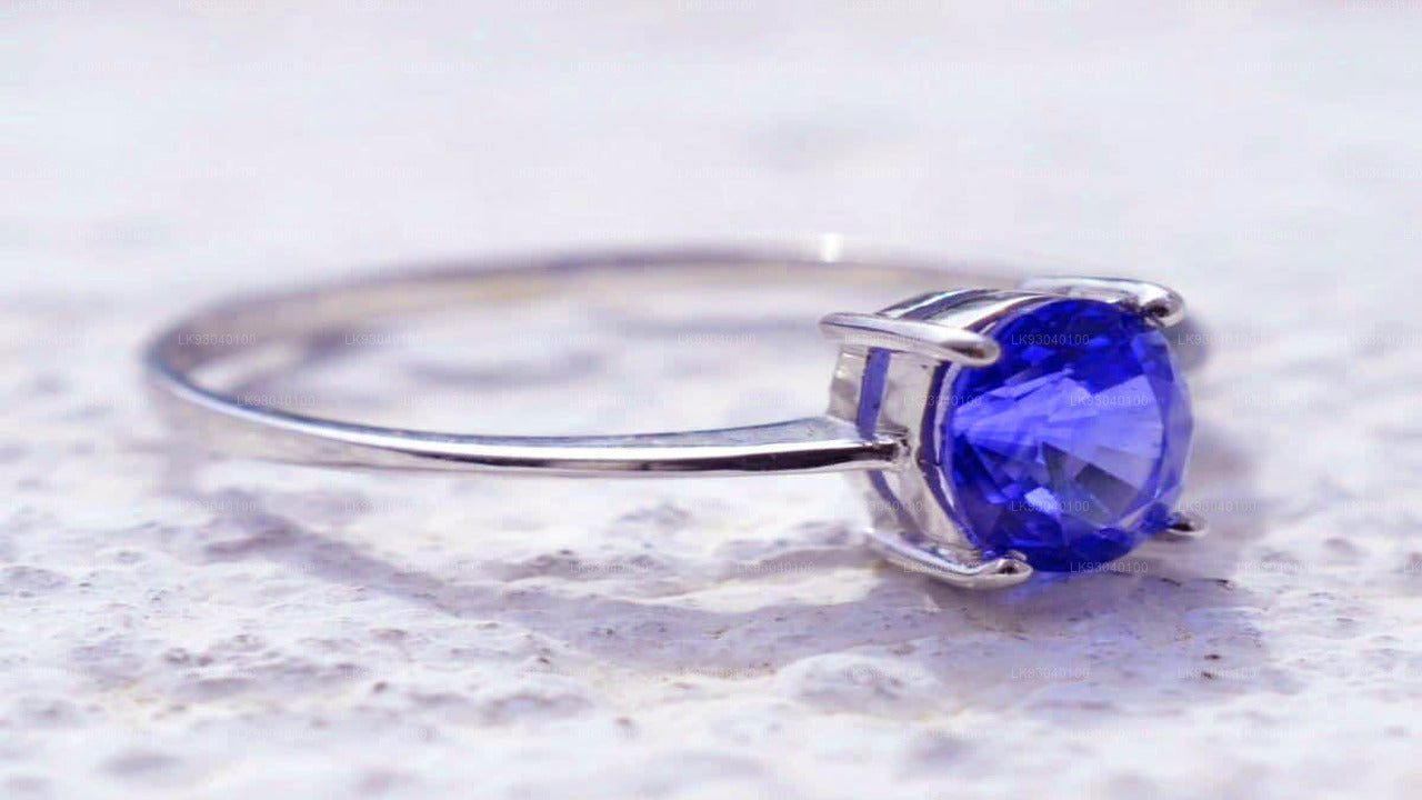 Workshop drahokamů a šperků z Mirissy